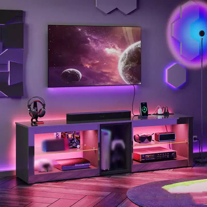 Meuble TV LED de 63 pouces avec station de charge et étagères en verre