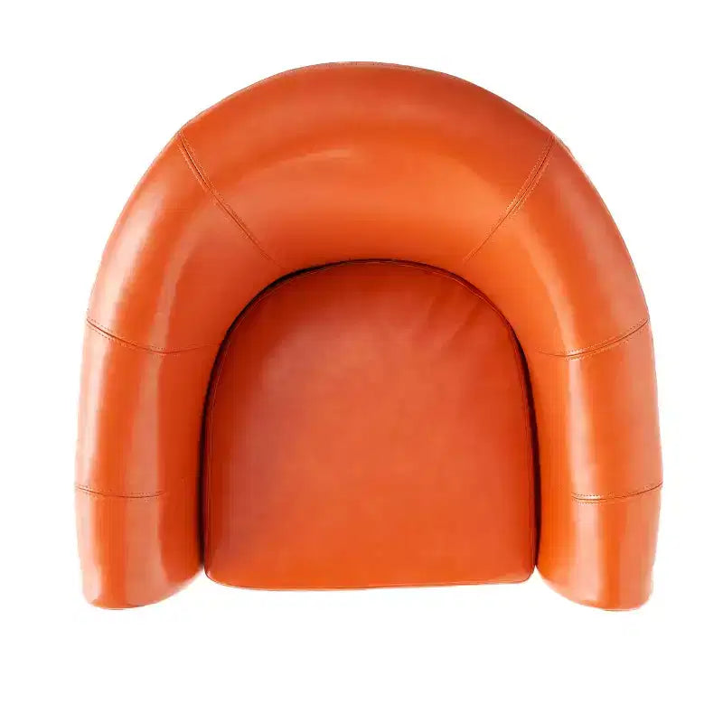 Fauteuil club capitonné de style transitoire en forme de baignoire