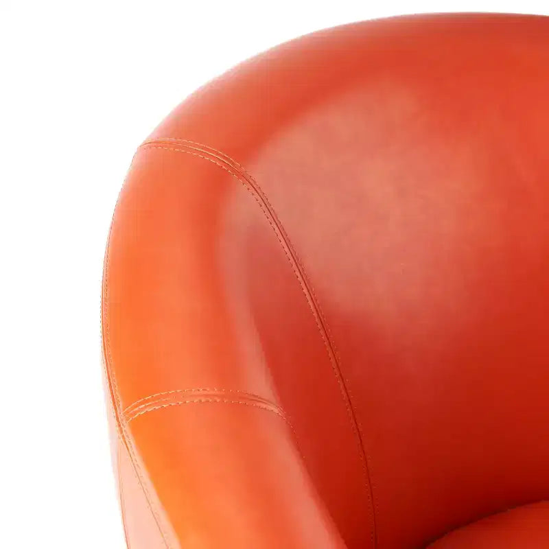 Fauteuil club capitonné de style transitoire en forme de baignoire