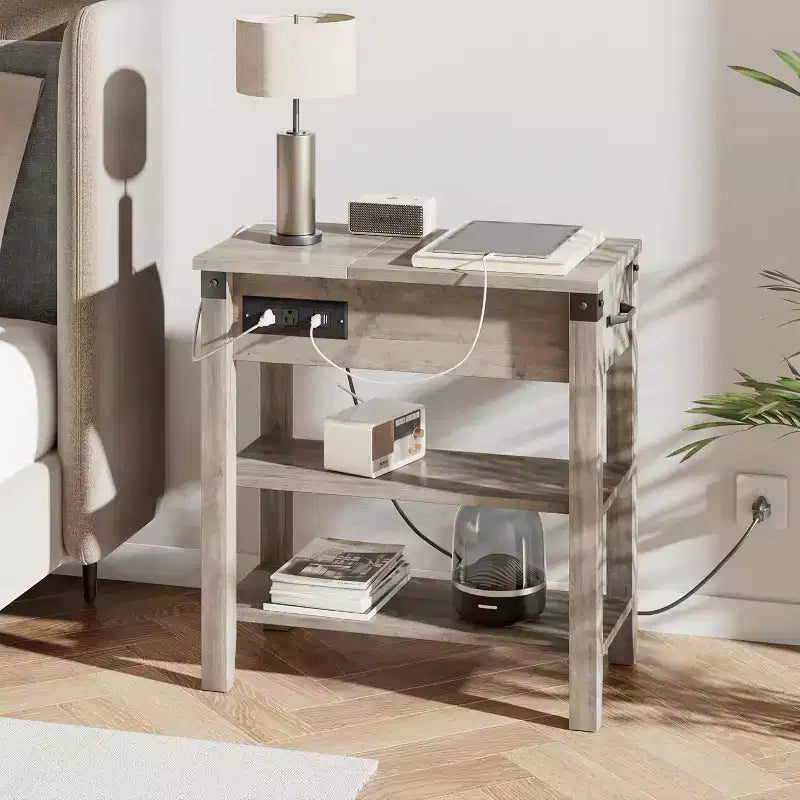 Table d'appoint avec station de recharge, table d'appoint étroite à 3 niveaux avec tiroir et rangement, table d'appoint en bois pour salon, chambre, bureau